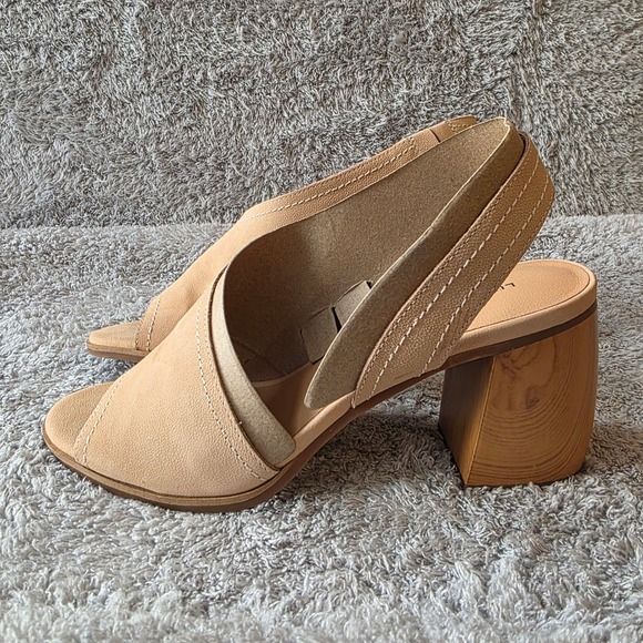 NEW Lucky Brand Suede Leather Slingback Peep Toe Block Heel Sandals Women's 12 - Picture 1 of 6